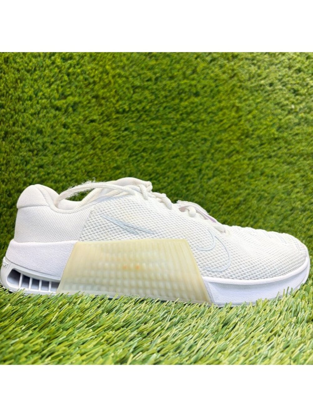 Nike Metcon 9 Womens Size 8.5 White Athletic Running Walking Shoes Sneakers